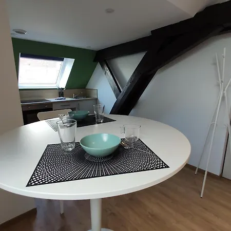 Résidence Jehan Froissart Appartamento Valenciennes