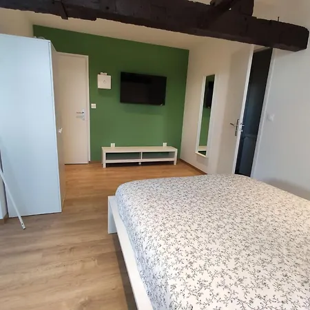 Résidence Jehan Froissart Appartamento Valenciennes