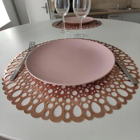 Résidence Jehan Froissart Apartamento Valenciennes